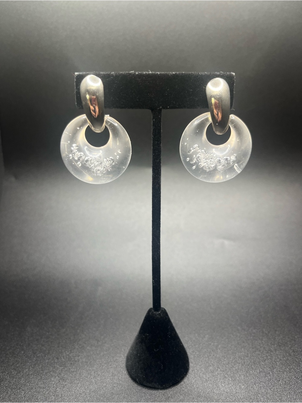 Vintage clear lucite bubble donut clip on earrings silver tone mod statement